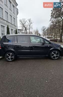 Минивэн Opel Zafira 2009 в Белой Церкви