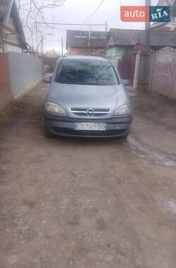 Мінівен Opel Zafira 2003 в Чернівцях