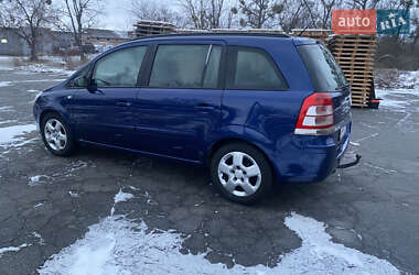 Минивэн Opel Zafira 2008 в Житомире