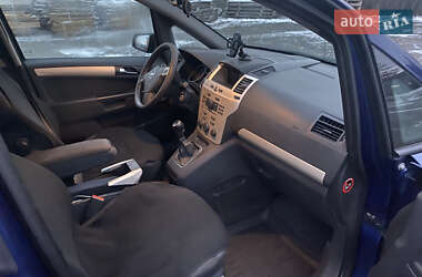 Минивэн Opel Zafira 2008 в Житомире