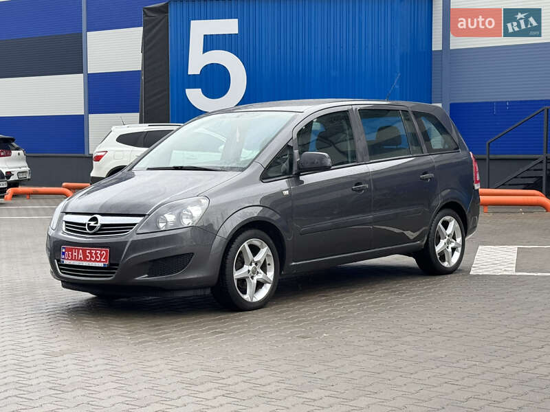 Мінівен Opel Zafira 2011 в Рівному