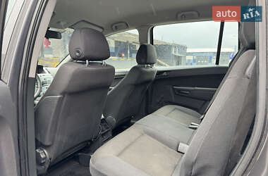 Мінівен Opel Zafira 2011 в Рівному