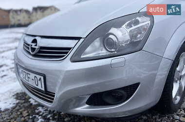 Мінівен Opel Zafira 2008 в Вінниці