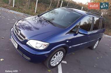 Минивэн Opel Zafira 2004 в Виннице