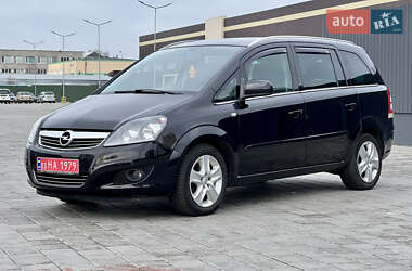 Мінівен Opel Zafira 2011 в Черкасах