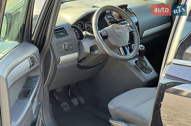 Мінівен Opel Zafira 2011 в Черкасах