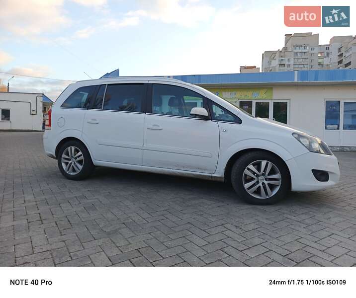 Минивэн Opel Zafira 2008 в Николаеве фото 7 Минивэн Opel Zafira 2008 в Николаеве
