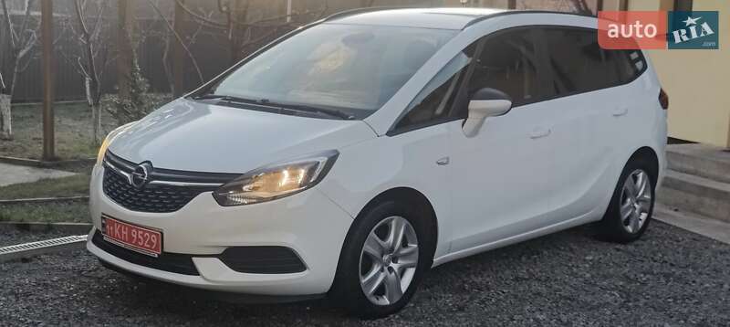 Минивэн Opel Zafira 2016 в Виннице