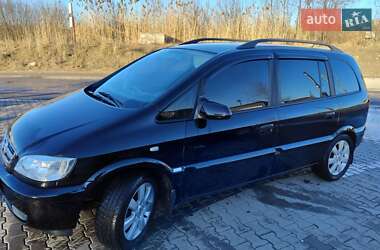 Минивэн Opel Zafira 2004 в 