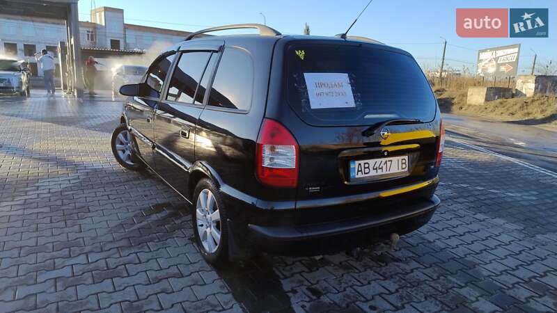 Минивэн Opel Zafira 2004 в Виннице