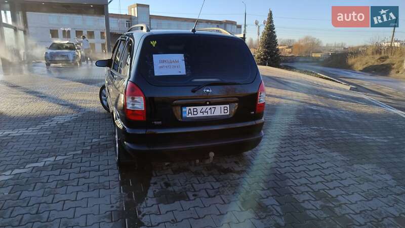 Минивэн Opel Zafira 2004 в Виннице