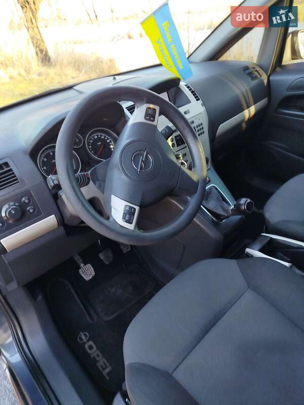 Минивэн Opel Zafira 2008 в Радивилове фото 5 Минивэн Opel Zafira 2008 в Радивилове