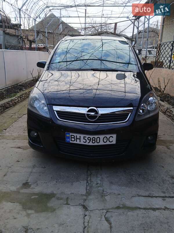 Opel Zafira 2009