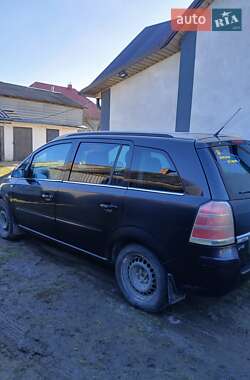 Минивэн Opel Zafira 2006 в 
