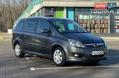 Мінівен Opel Zafira 2011 в Дрогобичі