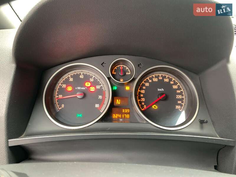 Минивэн Opel Zafira 2008 в Виннице