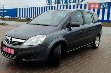 Минивэн Opel Zafira 2010 в Белой Церкви