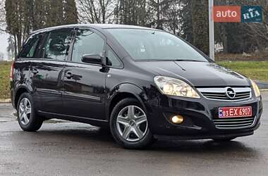 Минивэн Opel Zafira 2009 в Дубно