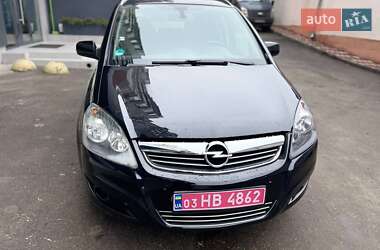 Мінівен Opel Zafira 2010 в Білій Церкві