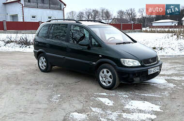 Минивэн Opel Zafira 2002 в Городке