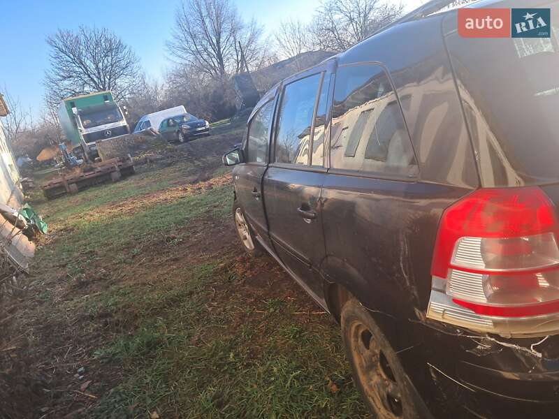 Минивэн Opel Zafira 2008 в Залещиках