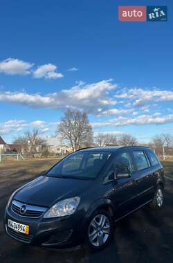 Мінівен Opel Zafira 2009 в Луцьку