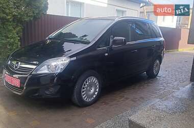 Минивэн Opel Zafira 2010 в Луцке