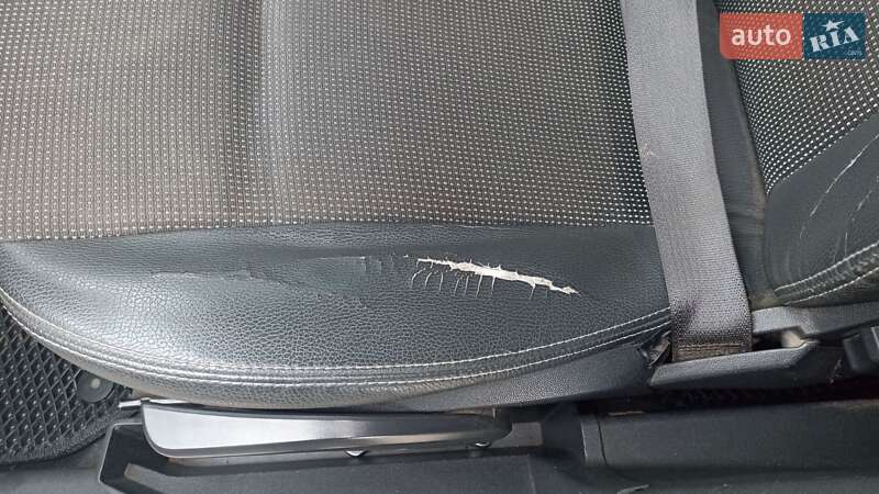 Мінівен Opel Zafira 2010 в Нововолинську