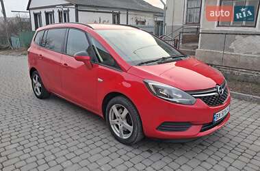 Мінівен Opel Zafira 2017 в Сатанові