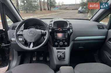 Минивэн Opel Zafira 2012 в Луцке