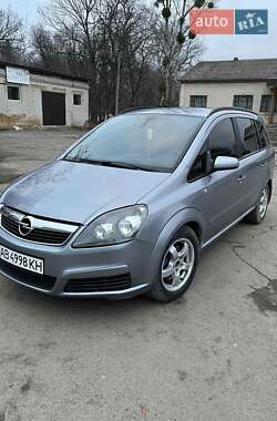 Минивэн Opel Zafira 2006 в Тульчине