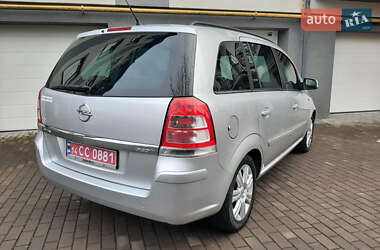 Мінівен Opel Zafira 2010 в Коломиї