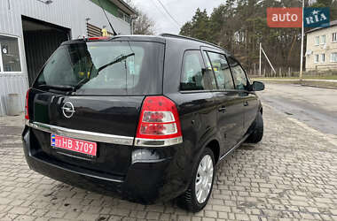 Минивэн Opel Zafira 2012 в Луцке