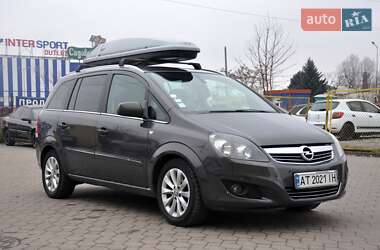 Минивэн Opel Zafira 2013 в Львове