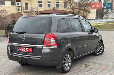 Минивэн Opel Zafira 2011 в Львове