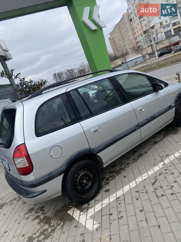 Минивэн Opel Zafira 2003 в Виннице