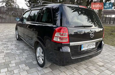 Мінівен Opel Zafira 2010 в Старокостянтинові