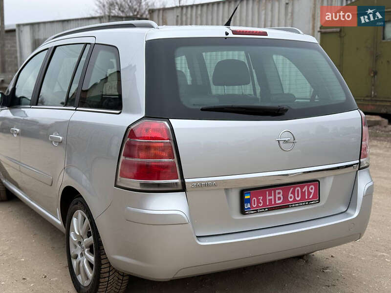 Мінівен Opel Zafira 2007 в Золочеві