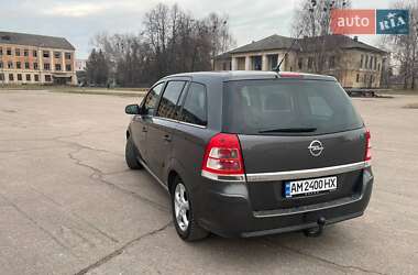 Минивэн Opel Zafira 2010 в Емильчине