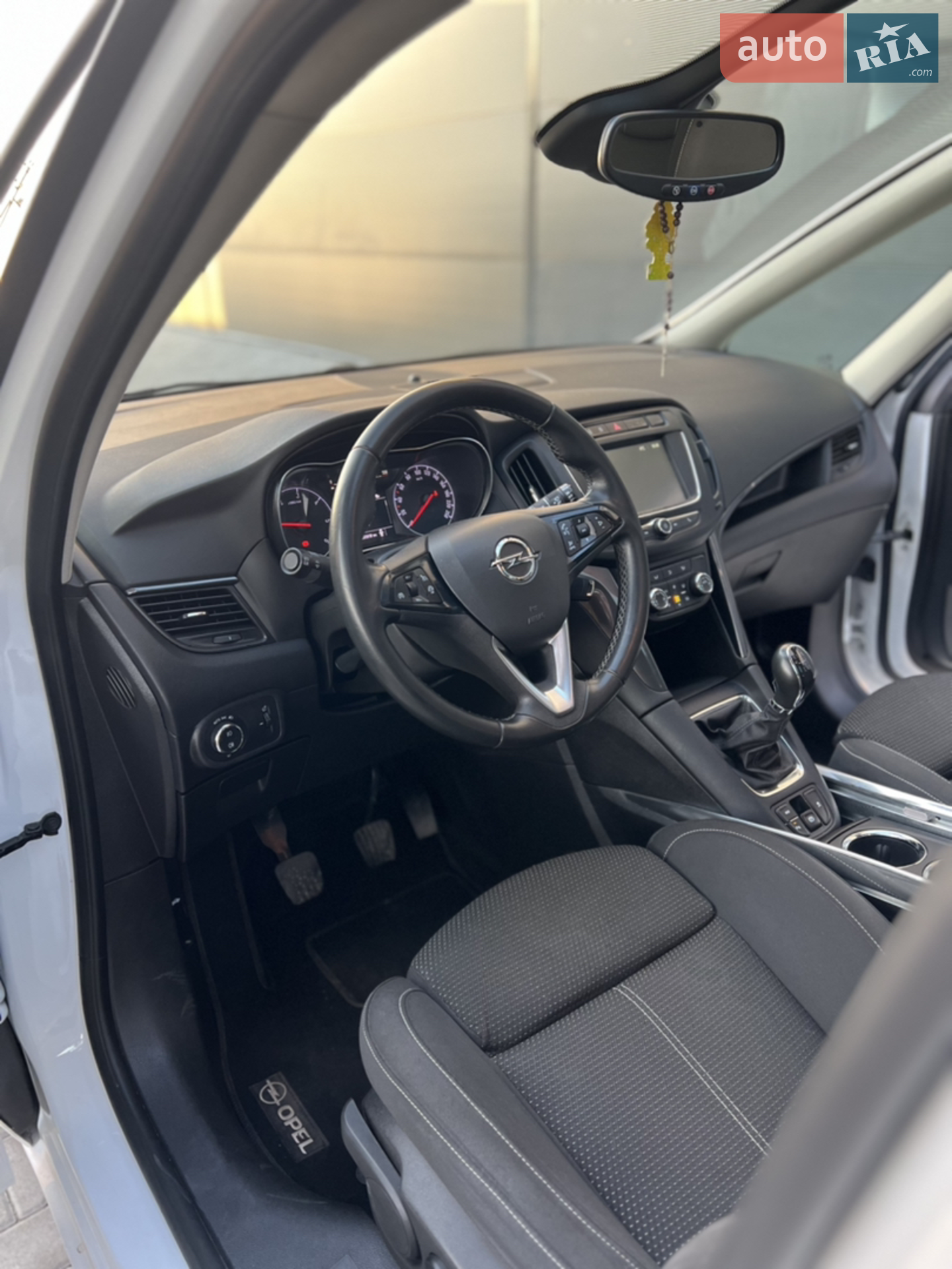 2018 Opel Zafira - мініатюра 9