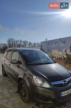 Минивэн Opel Zafira 2010 в Луцке