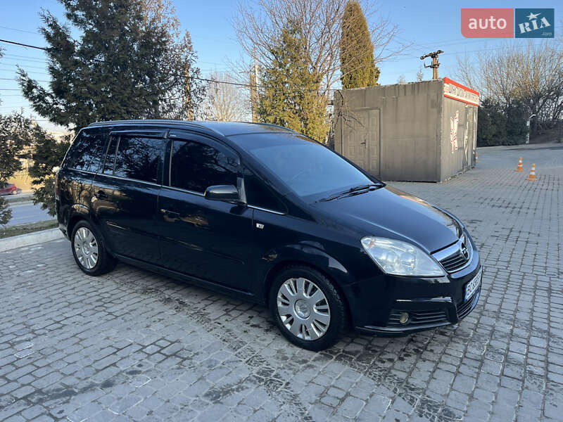 Минивэн Opel Zafira 2007 в Львове