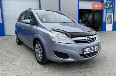 Минивэн Opel Zafira 2009 в Виннице