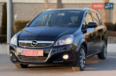 Минивэн Opel Zafira 2010 в Запорожье