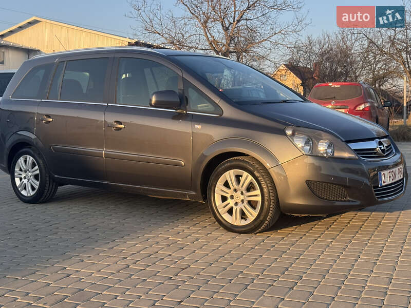 Минивэн Opel Zafira 2012 в Коломые