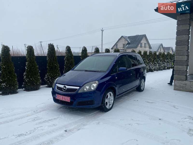 Минивэн Opel Zafira 2005 в Любомле