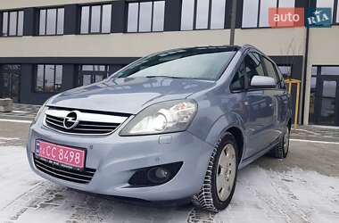 Минивэн Opel Zafira 2009 в Ивано-Франковске