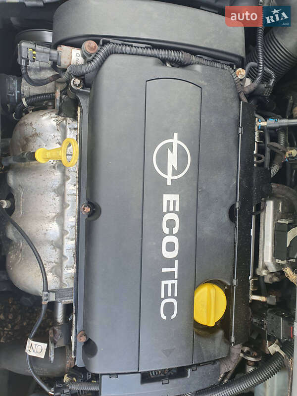 Минивэн Opel Zafira 2009 в Тернополе фото 18 Минивэн Opel Zafira 2009 в Тернополе