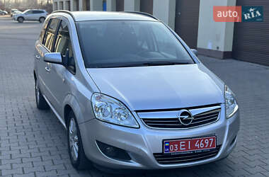 Минивэн Opel Zafira 2009 в Хмельницком