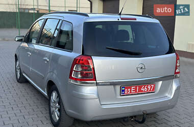 Мінівен Opel Zafira 2009 в Хмельницькому